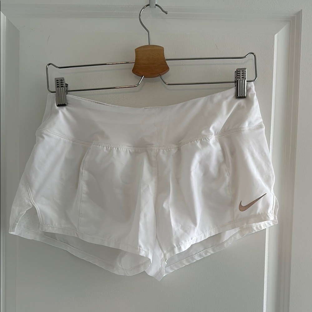 Nike White Athletic Shorts Lightweight Performance